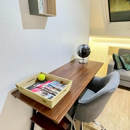 Le Chablis - Proche Centre & Chu, Avec Minibar Apartament